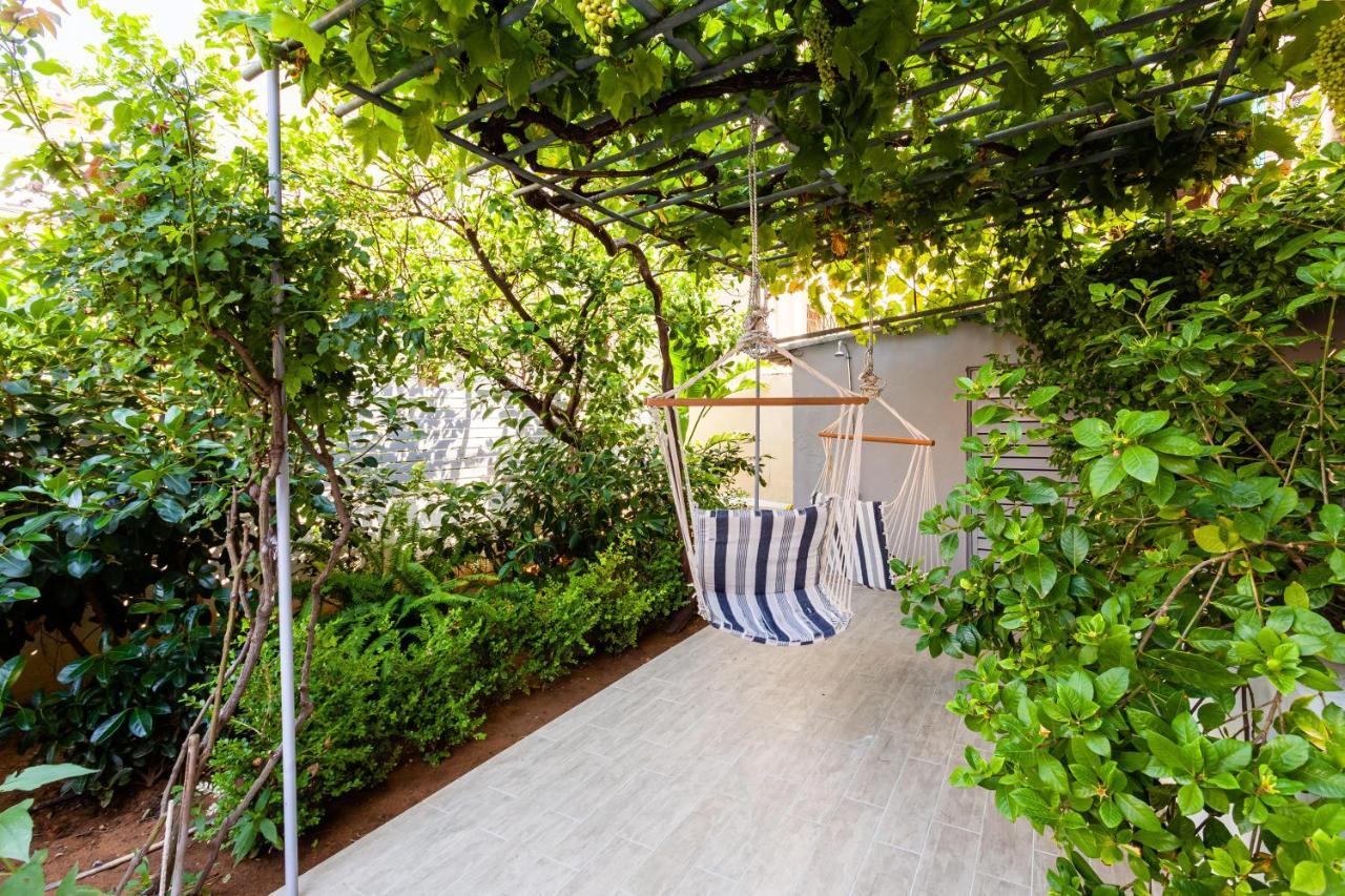 A Homes Greece - Urban Garden Retreat كالاماتا المظهر الخارجي الصورة